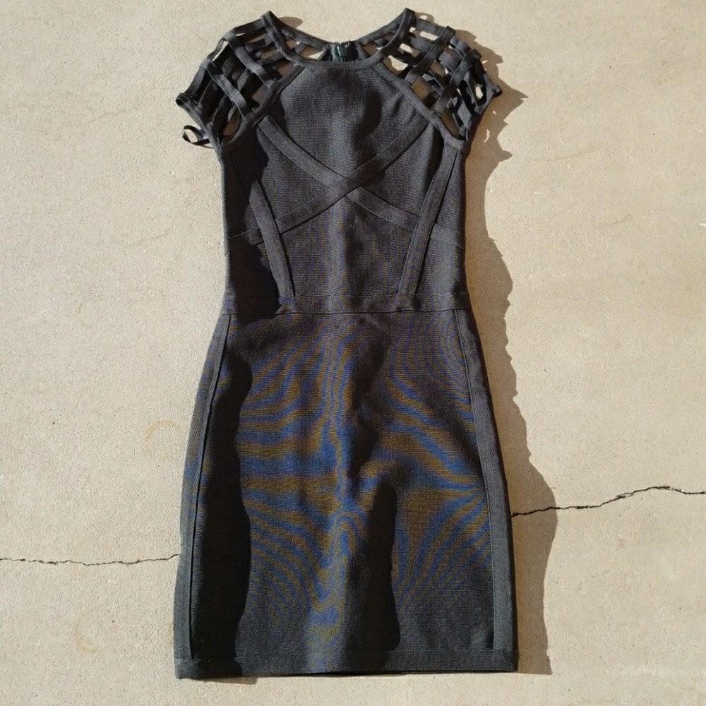 Bebe bodycon dress in black/green